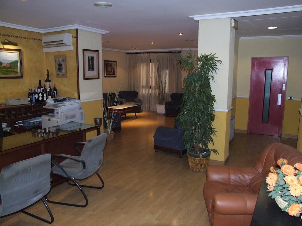 Hostal El Botero Monreal del Campo Eksteriør bilde